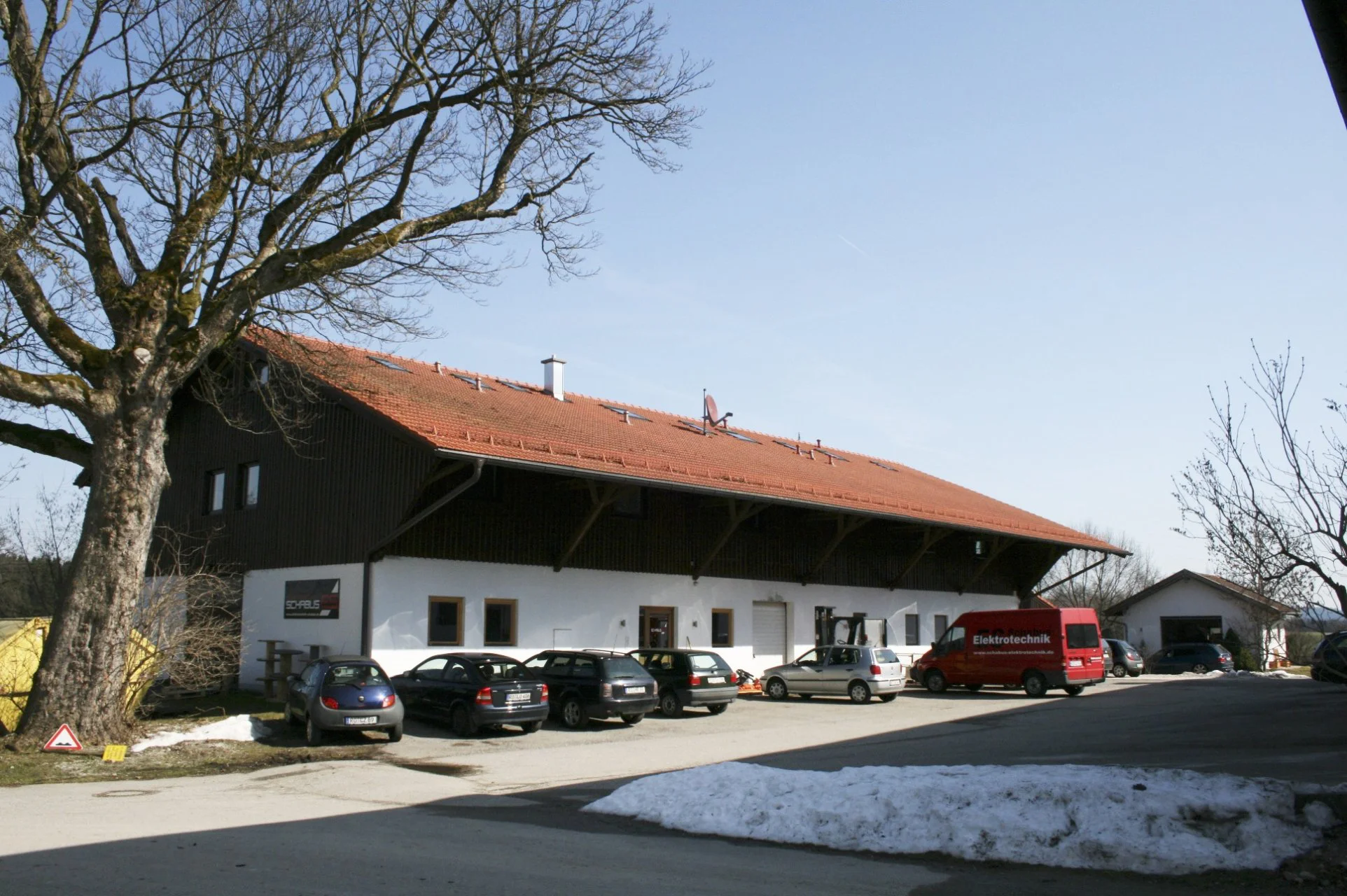 ES-Hauptsitzt Stephanskirchen Bâtiment de l'entreprise Stephanskirchen